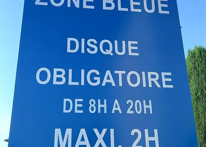 Le Petit Studio - 15 M2 - Centre Ville - Sorgue A 50 M