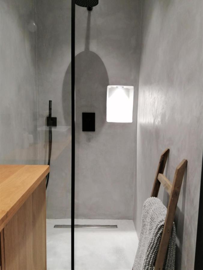 Apartment Le Petit - 15 M2 - Centre - Sorgue A 50 M *