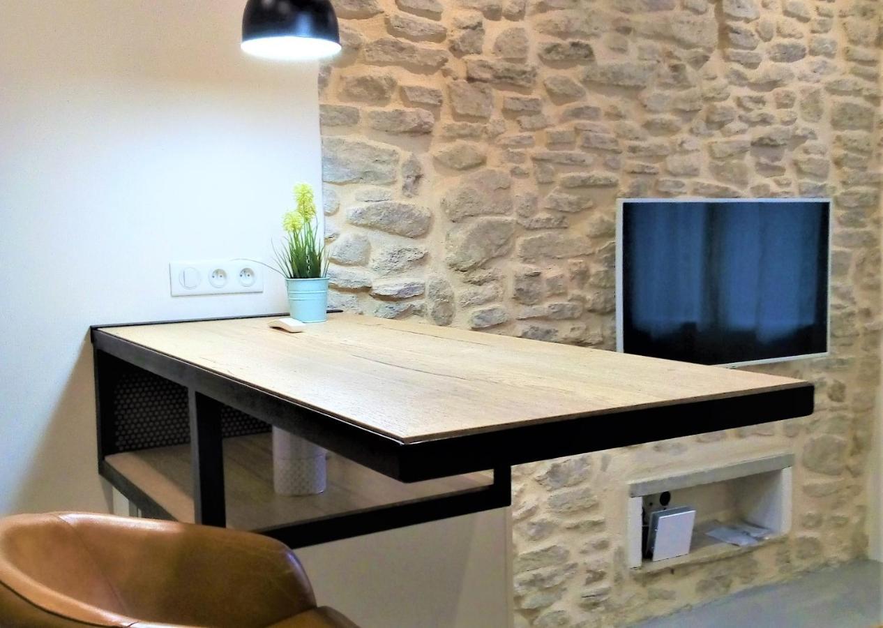 Apartment Le Petit - 15 M2 - Centre - Sorgue A 50 M