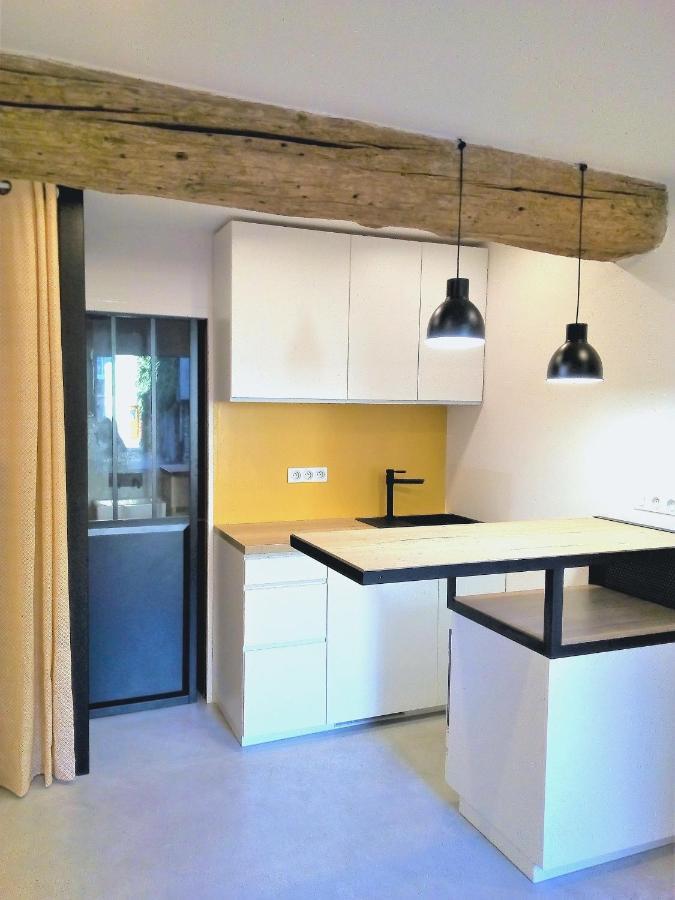 Le Petit - 15 M2 - Centre - Sorgue A 50 M Apartment
