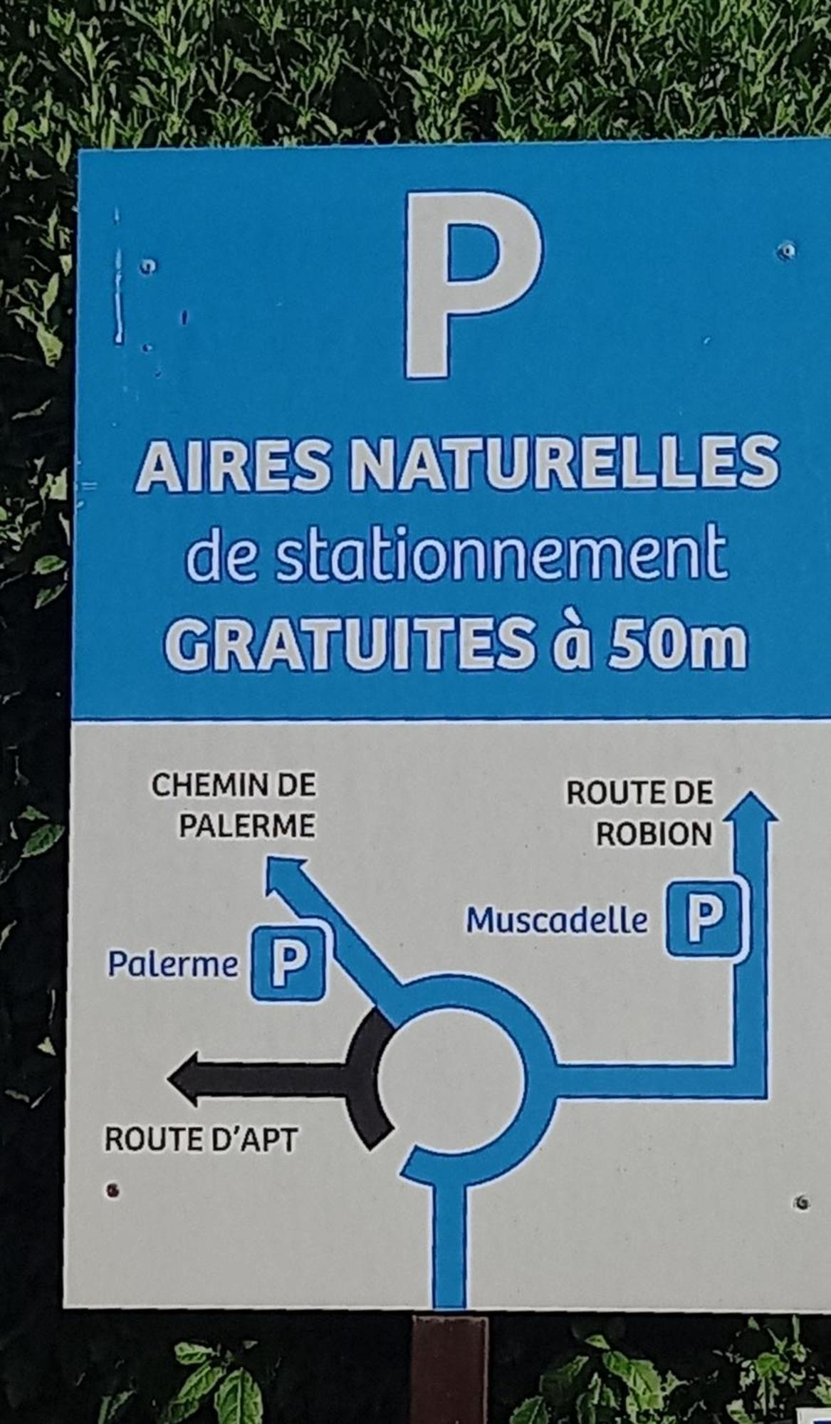Le Petit - 15 M2 - Centre - Sorgue A 50 M LʼIsle-sur-la-Sorgue